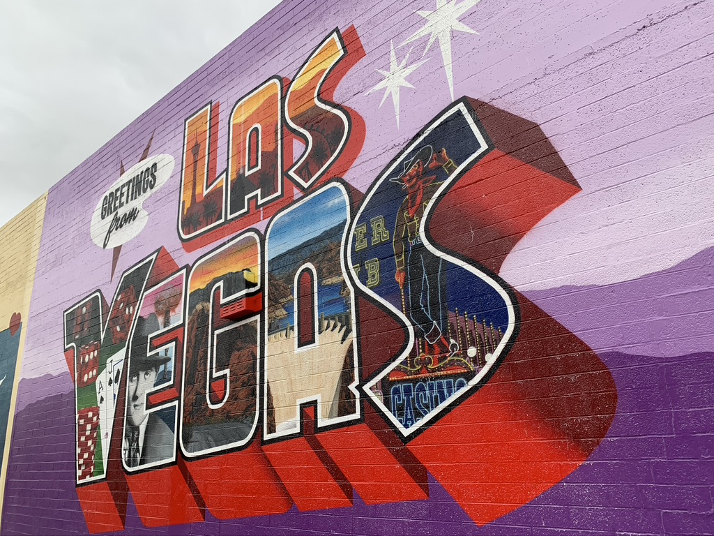 Restaurants with luxury outdoor patio seating in Las Vegas